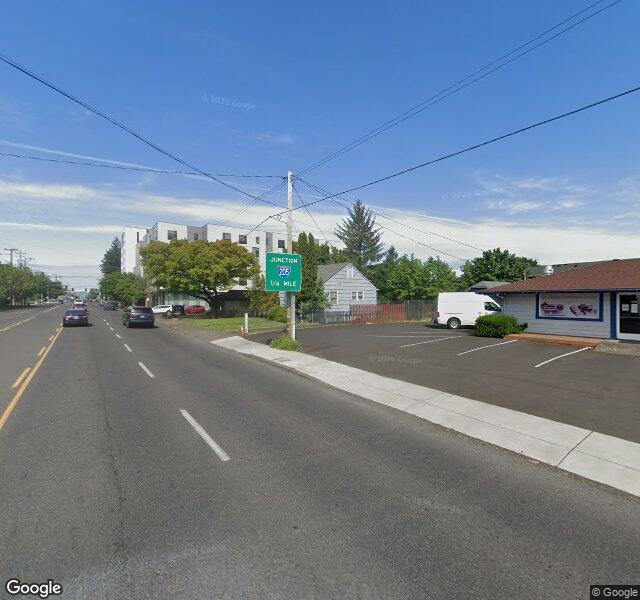 Glisan Post Acute Nursing Home in Portland, OR — Street View