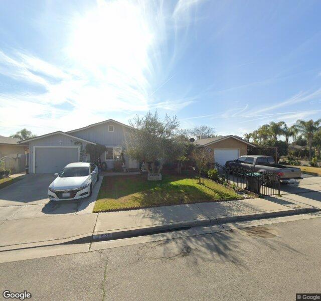 Vineyards at Fowler Nursing Home in Fowler, CA — Street View