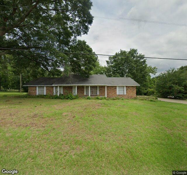 Comfort Care Nursing Center Nursing Home in Laurel, MS — Street View