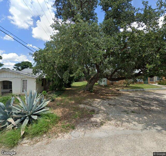 Brenda's Devine Heritage Residential, INC DBA Brendas Residential Assisted Living Assisted Living in Devine, TX — Street View