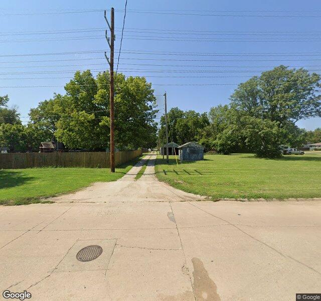 Memorial Hospital Ltcu (village Manor) Nursing Home in Abilene, KS — Street View