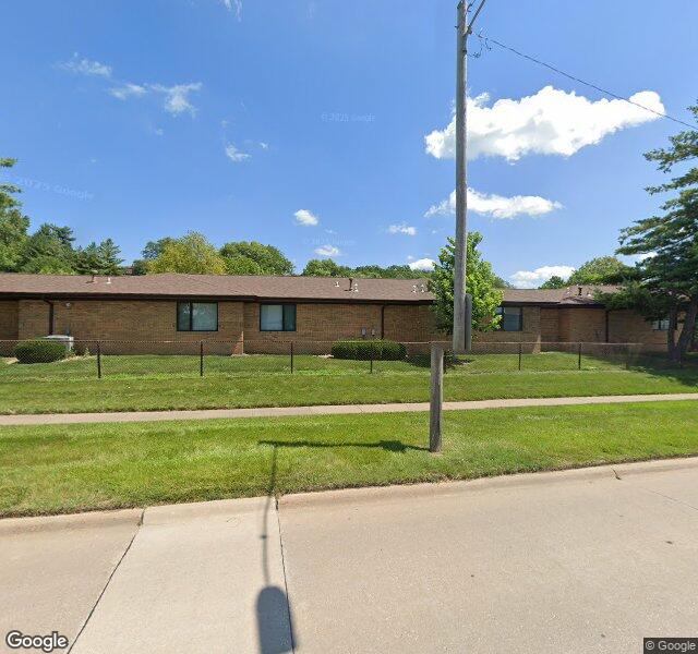 The Vistas at Bettendorf Nursing Home in Bettendorf, IA — Street View