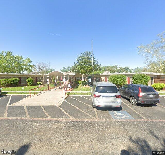 Chisolm Trail Nursing and Rehabilitation Center Nursing Home in Lockhart, TX — Street View