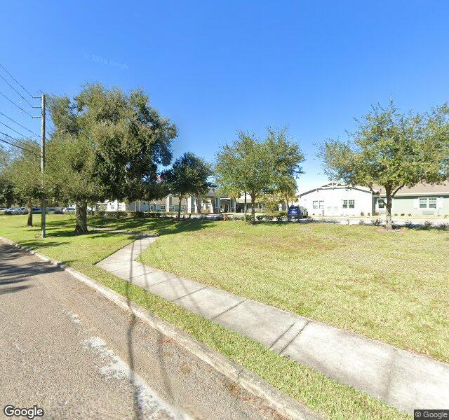 Tampa Lakes Health and Rehabilitation Center Nursing Home in Lutz, FL — Street View
