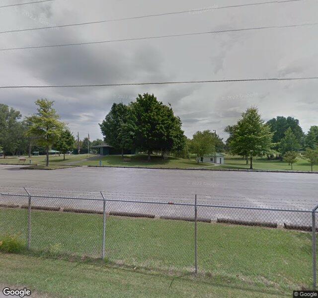 Nhc Healthcare, Smithville Nursing Home in Smithville, TN — Street View