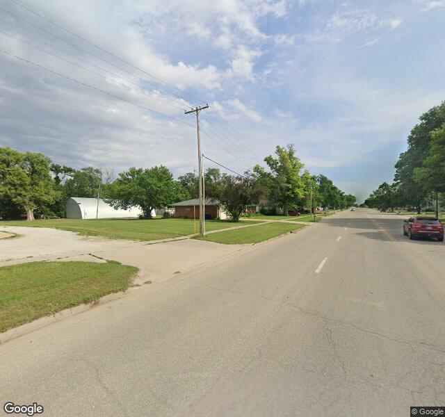 Moundridge Manor Nursing Home in Moundridge, KS — Street View