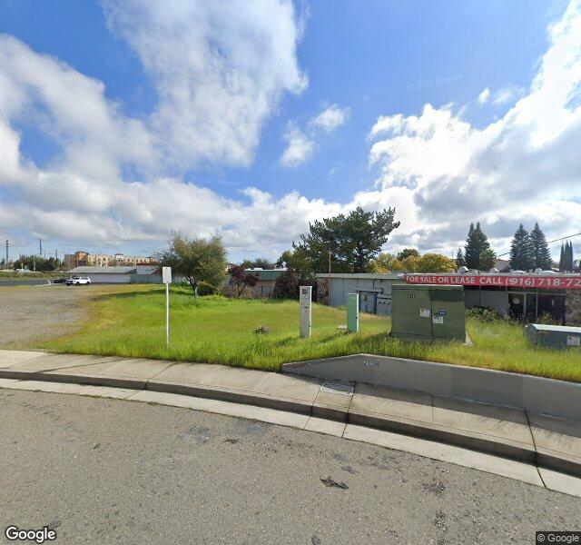 Oak Ridge Healthcare Center Nursing Home in Roseville, CA — Street View