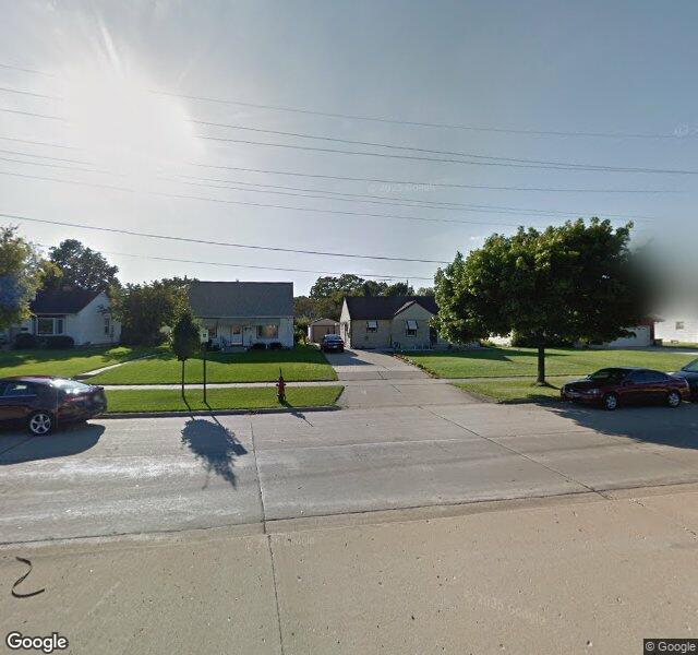 Sunrise Health Services Nursing Home in Milwaukee, WI — Street View