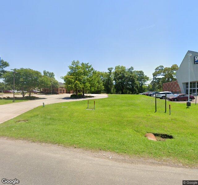 The Oaks Care Center Nursing Home in Pineville, LA — Street View