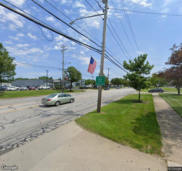 Royal Oak Nursing & Rehab Ctr Nursing Home in Middleburg Heights, OH — Street View